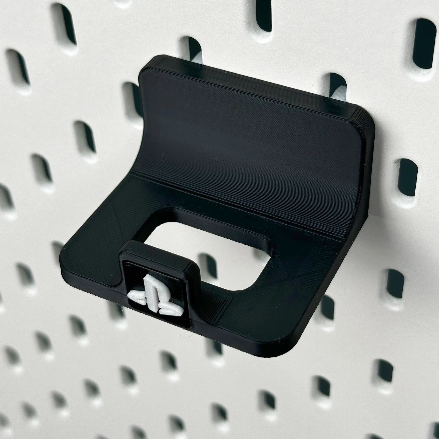 Pegboard Game PS5 Controller Stand