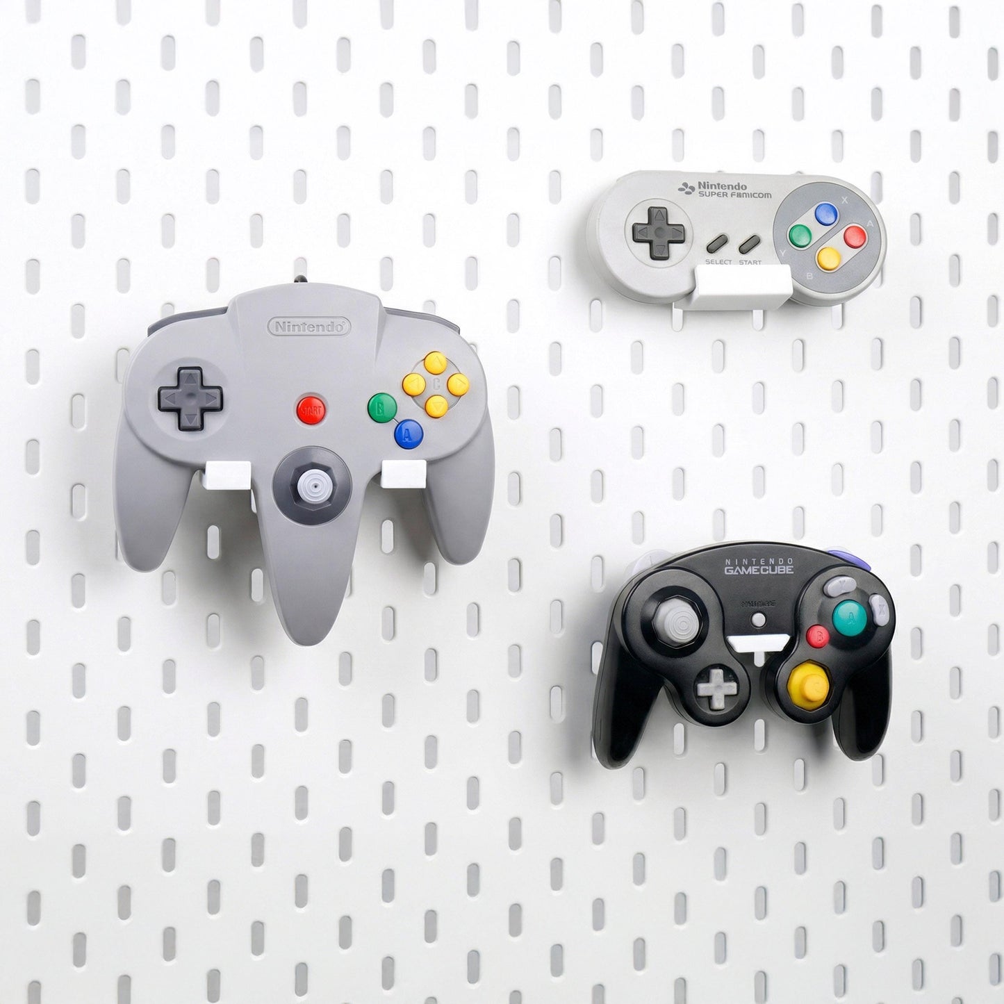 Pegboard Controller Holder for Retro Console, N64 SNES GameCube Controller Stand