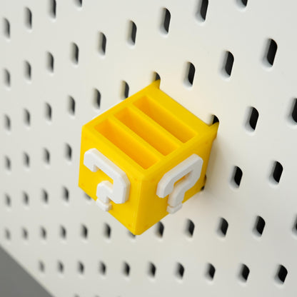 Super Mario Bros themed 3-Slot Scissors Holder