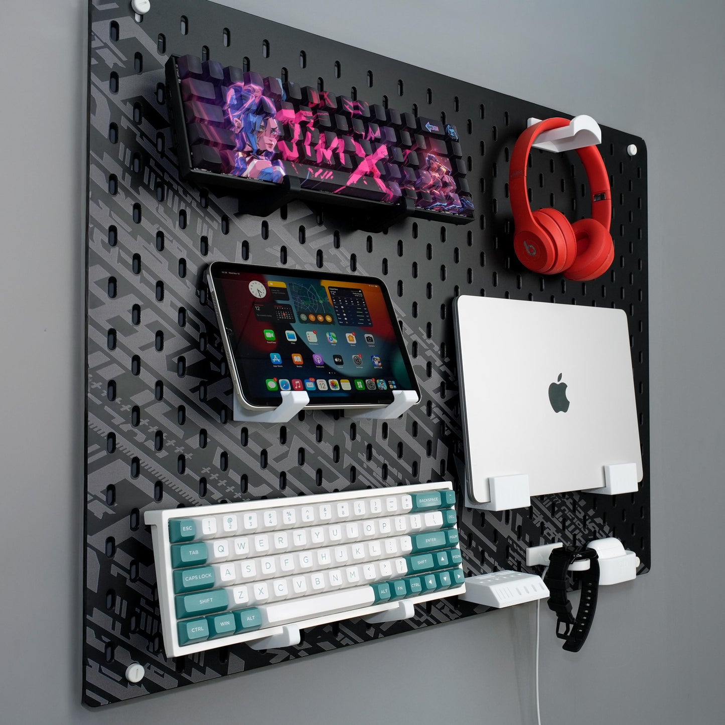 Modular Desktop Pegboard Accessory Kit