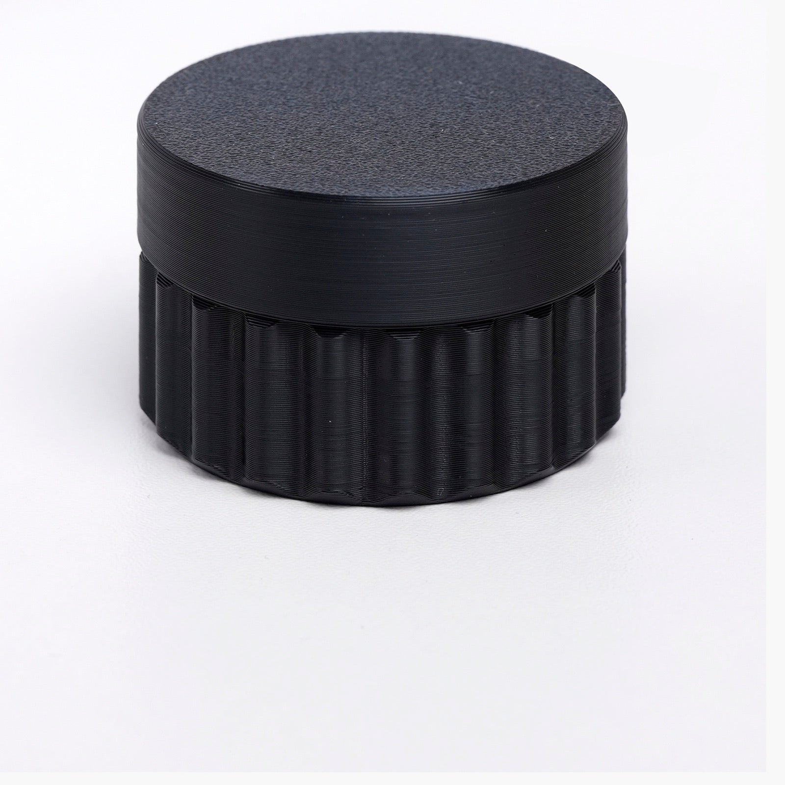 Pure Black real 3D-printed MakersFind color sample